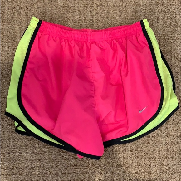 Nike Pants - Nike dri fit shorts